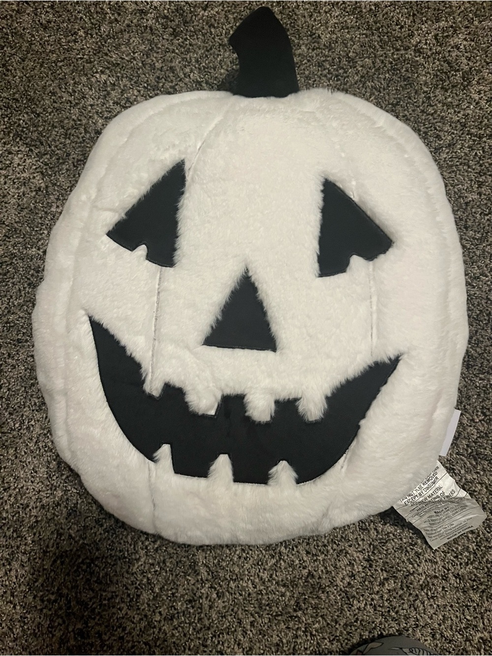Halloween jack-o-lantern pillow